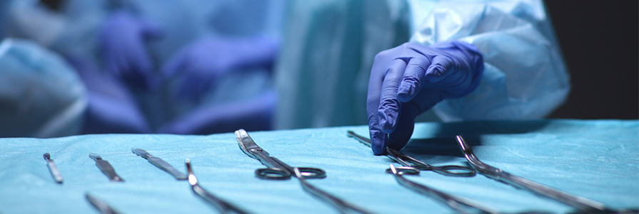 cosmetic doctors vs plastic surgeons what every patient needs to know | Form & Face